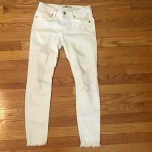 Just Black low-waisted white ripped jeans